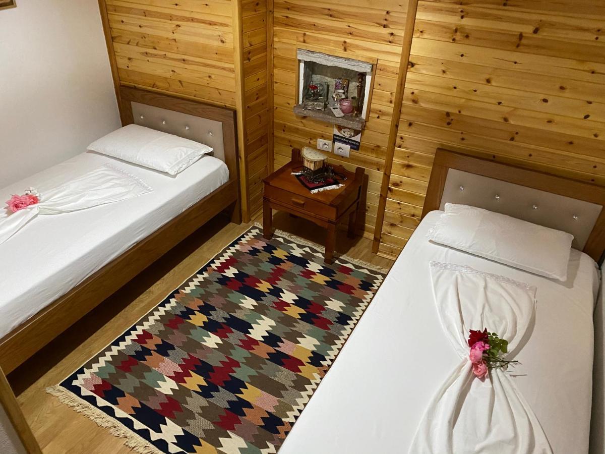 Ahmetaj Guest House Gjirokastër Екстериор снимка